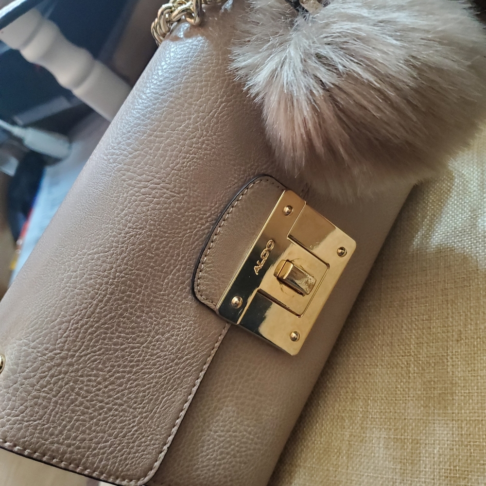 Tan crossbody Aldo 👛